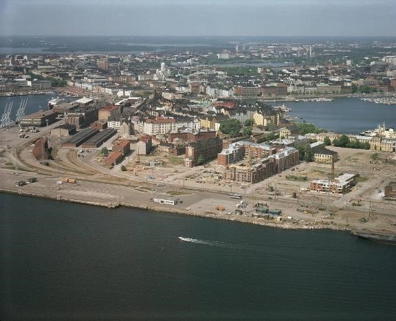 Katajanokan rakennustöitä vuonna 1978. Kuva: Helsingin kaupungin aineistopankki / kaupunginmuseo